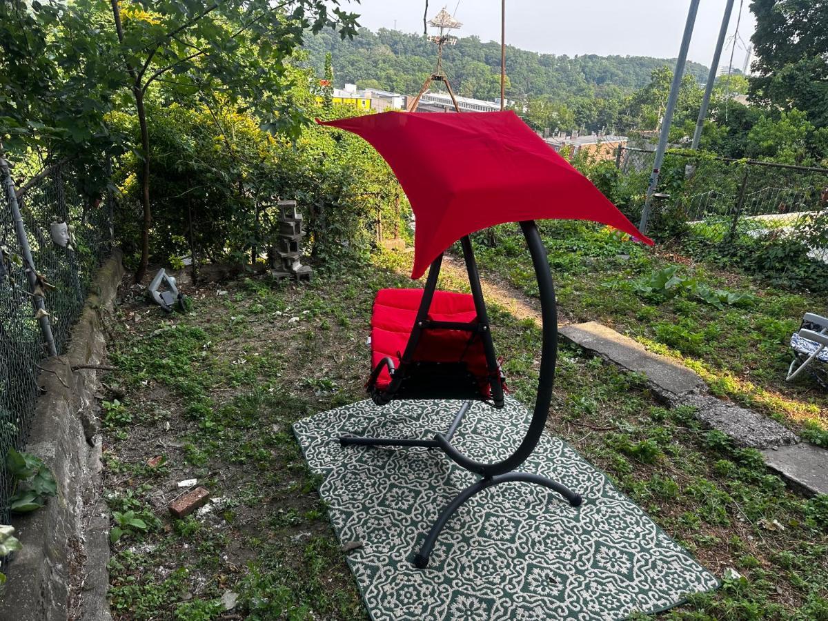10-a Diamond In Yonkers, Ny Homestay *
