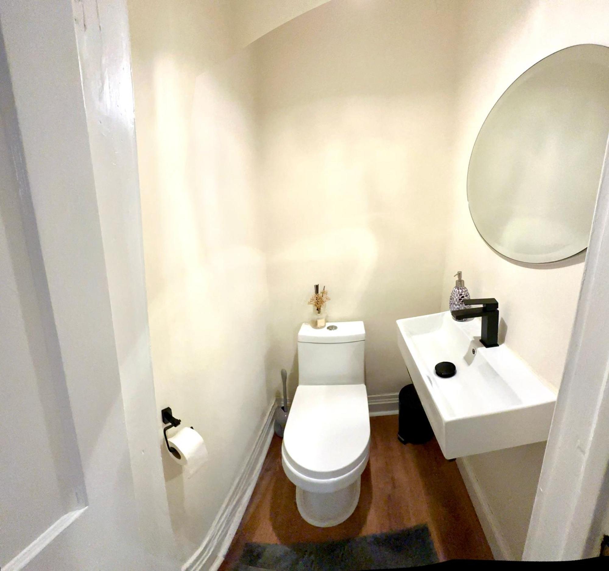10-a Diamond In Yonkers, Ny Homestay Yonkers